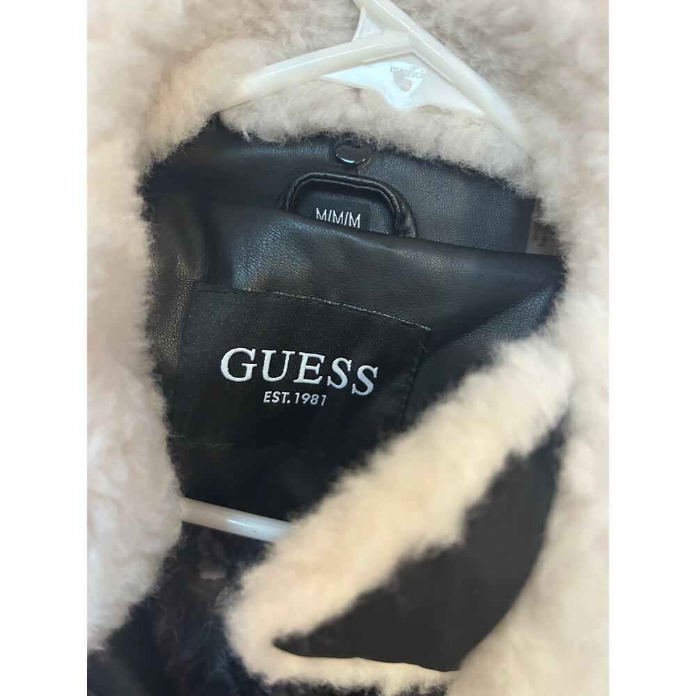 Guess Jacket *M* - Picture 6 of 7
